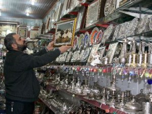Esnafın yüzü güldü!