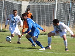 Amatör futbolda heyecan sürüyor