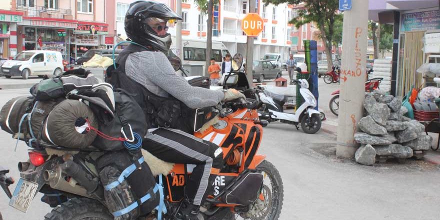 Motosikletli gezginler Karapınar'da