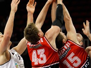 Beşiktaş, Rytas'a acımadı: 66-65