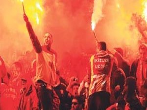 Arabayla takas maç bileti!