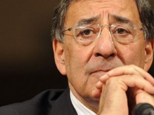 ABD'li Bakan'dan İncirlik'te Esad mesajı!
