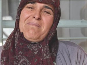 Annesinin affı için Gül'e mektup yazdı