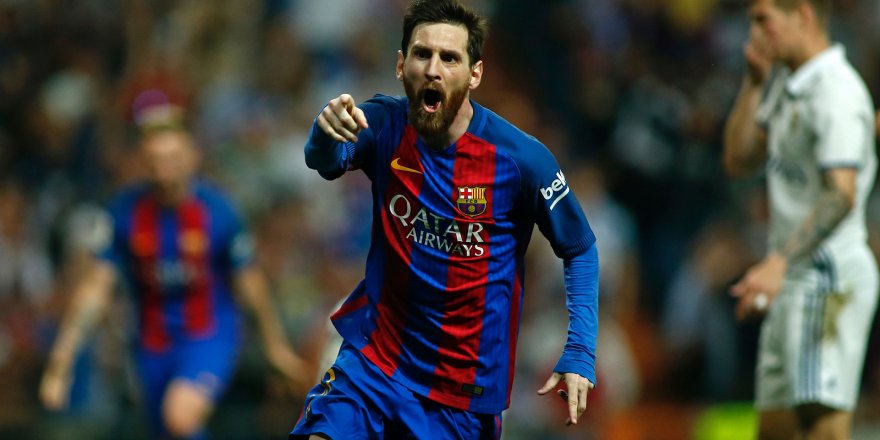 Messi Barcelona'yla sözleşme uzattı