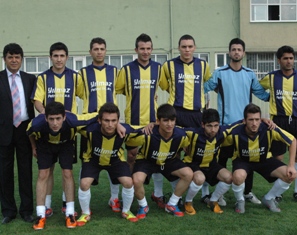 Selçukspor: 4  Derespor: 2