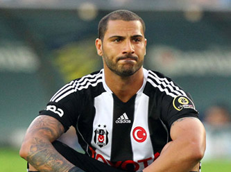 Quaresma Galatasaray'ı ikiye böldü