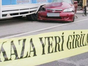 Mıcırlı yollar kazalara davetiye çıkarıyor