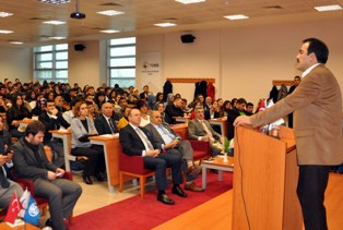 Başkan Öztürk öğrencilerle buluştu
