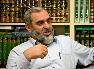 'Göbekli insanlar çoğalmasıkıyamet alametidir'