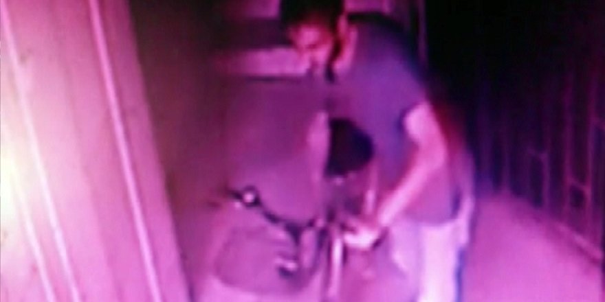 80 saniyede bisiklet hırsızlığı