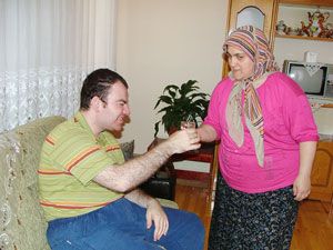 Eltisinin emanetine 29 yıldır gözü gibi bakıyor