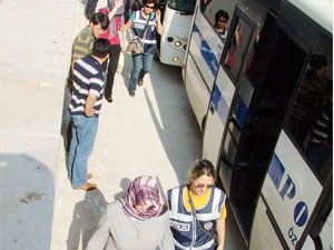 32 şüpheli adliyeye sevk edildi