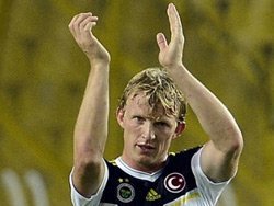 'Aykut gitsin Kuyt gelsin'