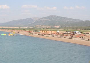 Karaburun yoluna 1,2 milyonluk ödenek