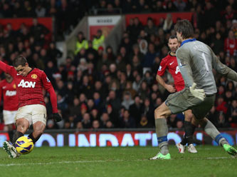 Manchester United yine destan yazdı