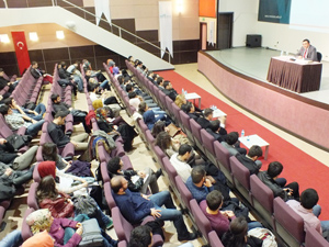 Başkanlık sistemi daha demokratik!