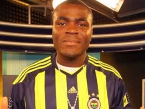 Emenike resmen Fenerbahçe'de