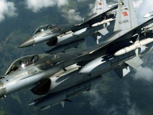 F-16'lar PKK kamplarını bombaladı