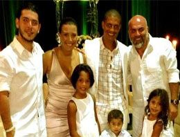 Alex De Souza'dan mesaj var