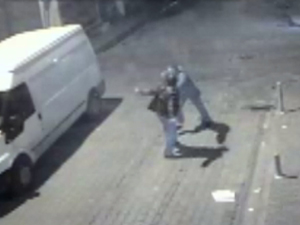 Sokak ortasında dehşet!