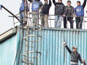 Şişecam'da işçi damda!