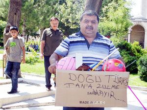 Emekli öğretmenden Çin'e tepki gösterdi