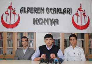 Alperen: Başörtüsü serbest olsun