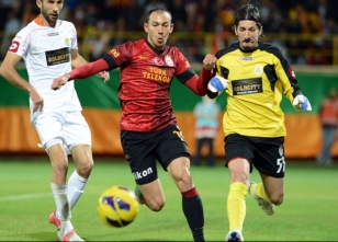 G.Saray'dan yarım düzine gol