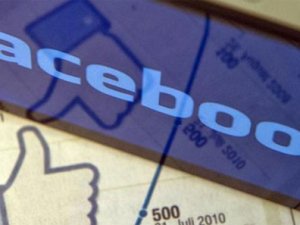 Facebook paylaşımına telif hakkı cezası