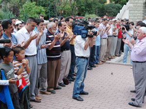 Zulme son vermek için birlik olalım
