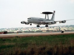 ABD askerleri İncirlik'te Kur'an parçaladı iddiası