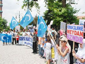 Çin zulmü bir kez daha kınandı