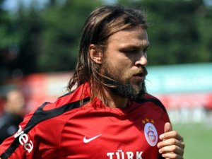 Tomas Ujfalusi şoku!