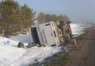 İki ayrı trafik kazası: 18 yaralı