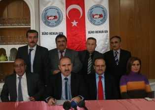 Memurların hakları geri verilsin