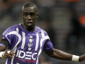 Galatasaray aradığı sol beki buldu