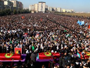 3 PKK'lının cenaze töreninde ilginç ayrıntı!
