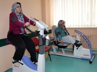 Selçuk Tıp'a çevre illerden yoğun ilgi