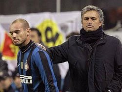 Galatasaray'ın Sneijder transferine Mourinho engeli