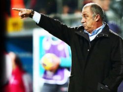 Terim'den Ünal Aysal'a eleman yanıtı