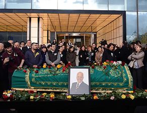 Birand son yolculuğuna uğurlanıyor
