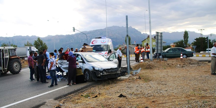 Konya'da trafik kazası: 6 yaralı