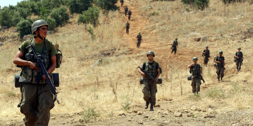 Hakkari'de 5 PKK'lı öldürüldü