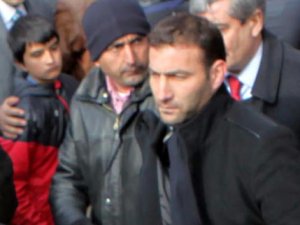 Meğer eşi için Başbakan'a laf atmış!