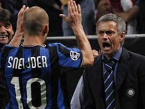 Mourinho'dan G.Saray'a Sneijder jesti!