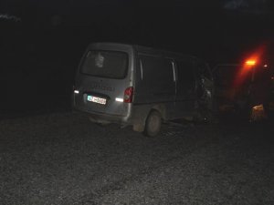 Minibüsler çarpıştı: 12 yaralı