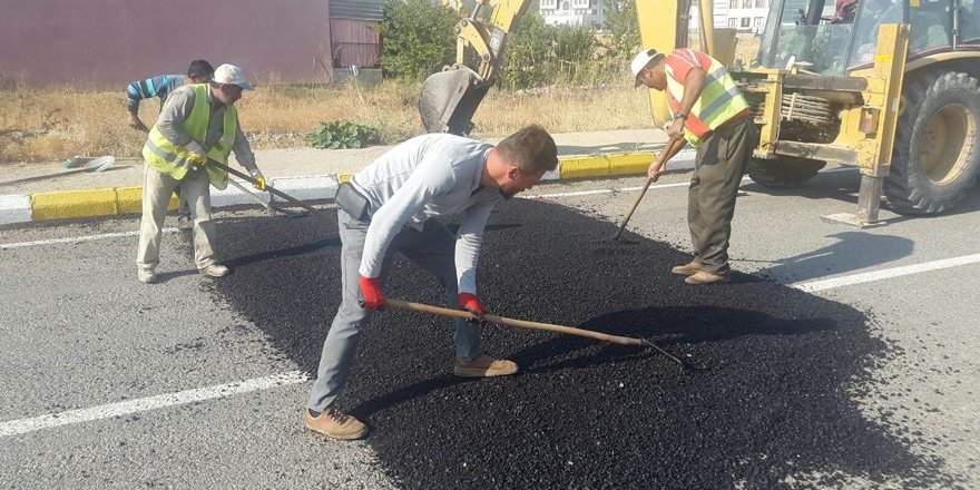 Seydişehir Belediyesinin asfalt çalışmaları sürüyor