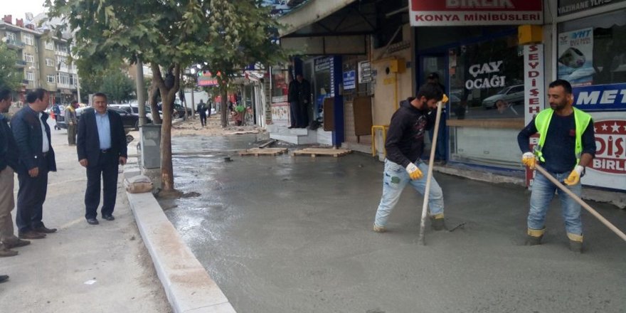 Seydişehir Belediyesinden kaldırım ve tretuvar çalışması