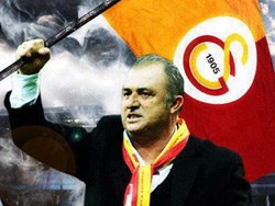 Fatih Terim UEFA'nın manşetinde