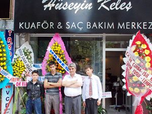 Hüseyin Keleş Kuaför hizmette